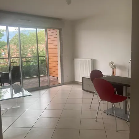Five Luxe Wi-fi Apartament *